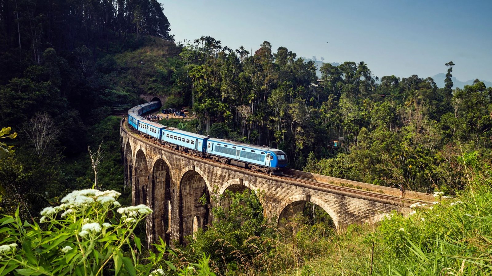 A Complete Travel Guide to Ella: Nine Arch Bridge, Little Adam’s Peak, and Hill Country Walks